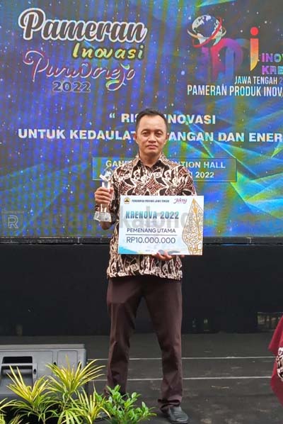 Mesin Pemilah Sampah Juara Krenova
